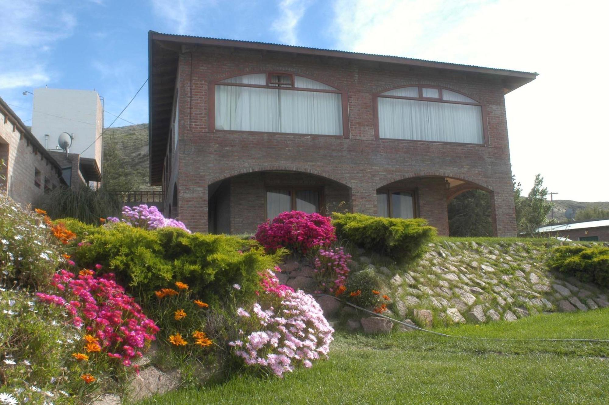 The Paradise Puerto Piramides Exterior photo